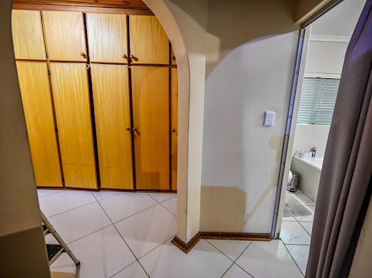 5 Bedroom Property for Sale in Langenhovenpark Free State